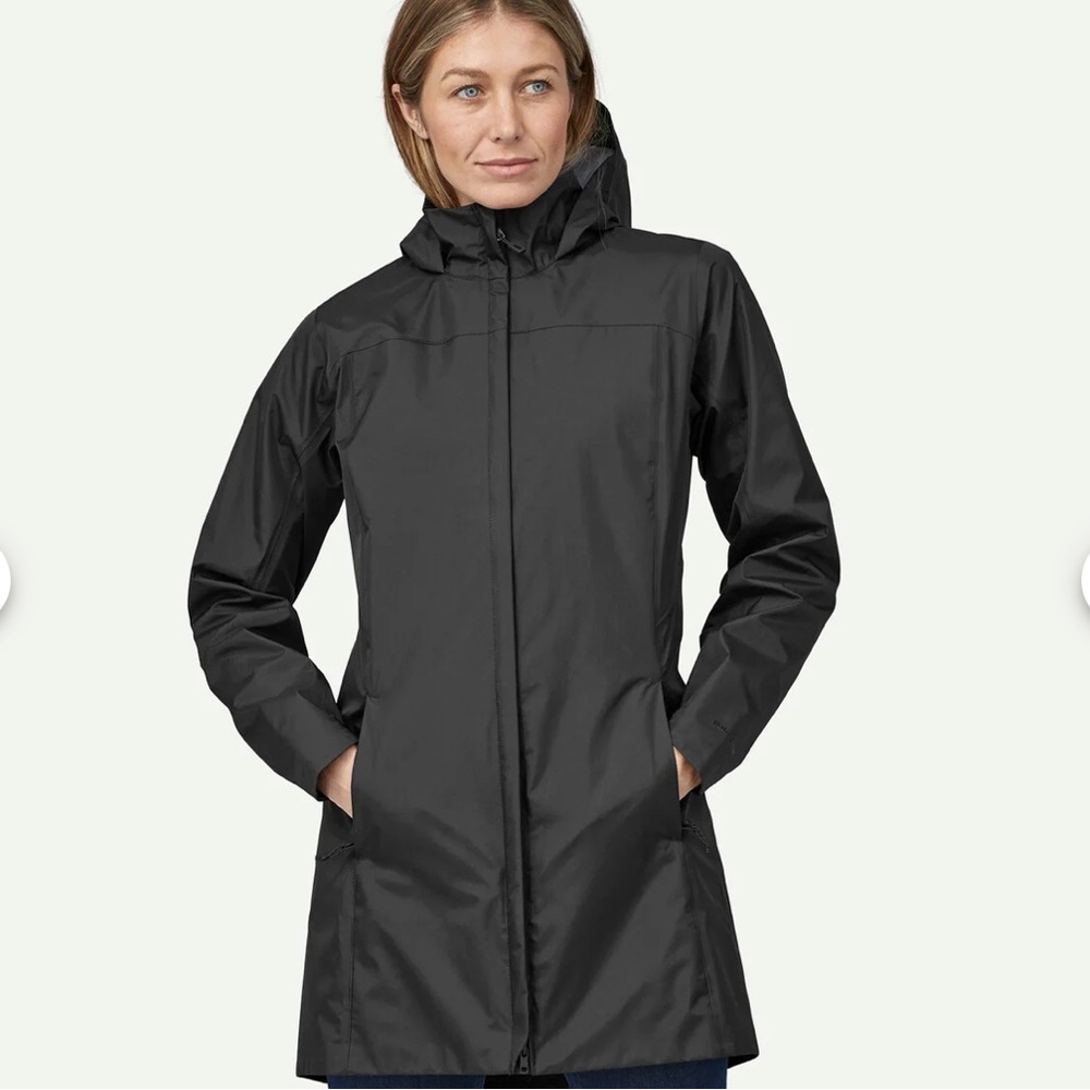 Patagonia Torrentshell 3L Rain Parka- Black